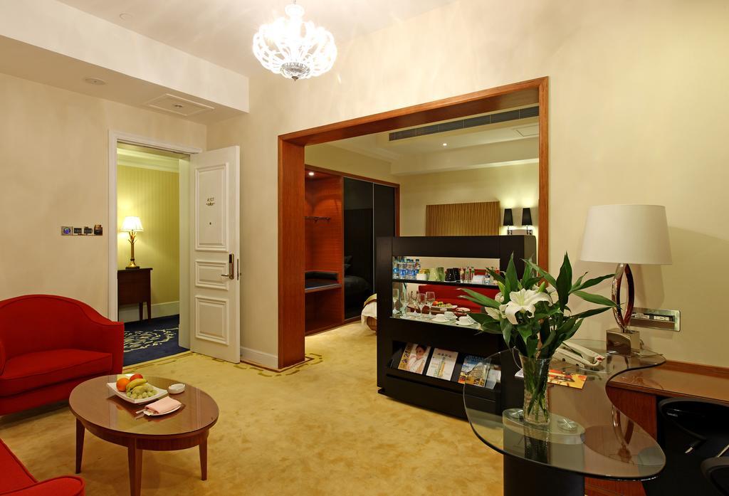 Alton Hotel Wuhu Екстер'єр фото