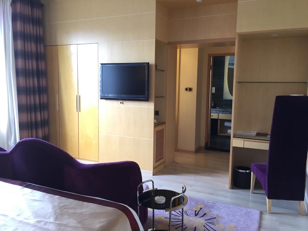 Alton Hotel Wuhu Номер фото