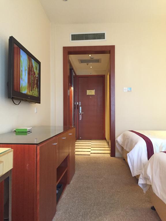 Alton Hotel Wuhu Номер фото
